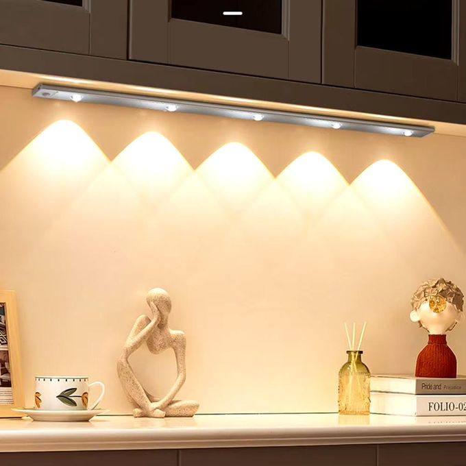 Barre Lumineuse intelligente pour cuisine, armoire de Garde-robe (5 ampoules LED)