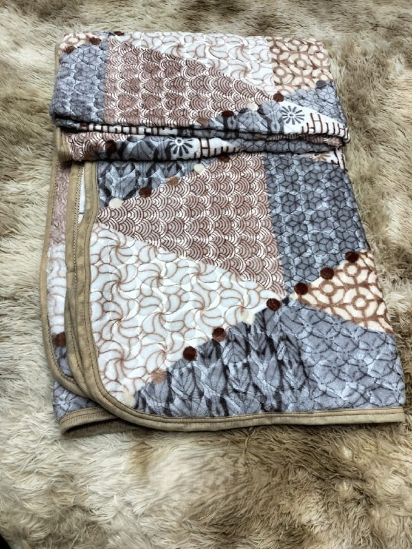 Couvertures en Cachemire Ultra Douces – Luxe et Chaleur à la Maison – Image 8